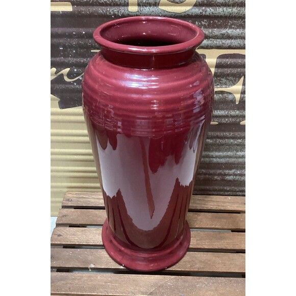 Fiesta Pottery 9.5" Monarch Flower Vase Cinnabar Maroon Glaze Art Deco HLC - Picture 2 of 8